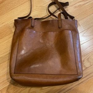 The Medium Transport Tote in English Saddle